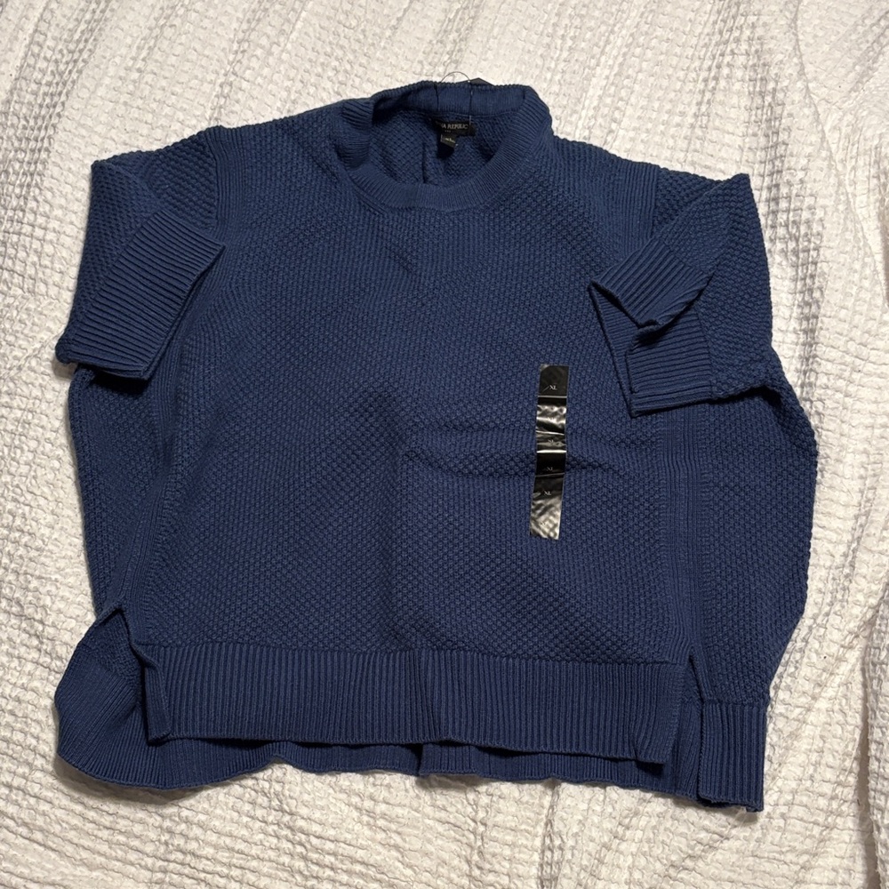 Banana Republic Blue Crew Neck Sweater